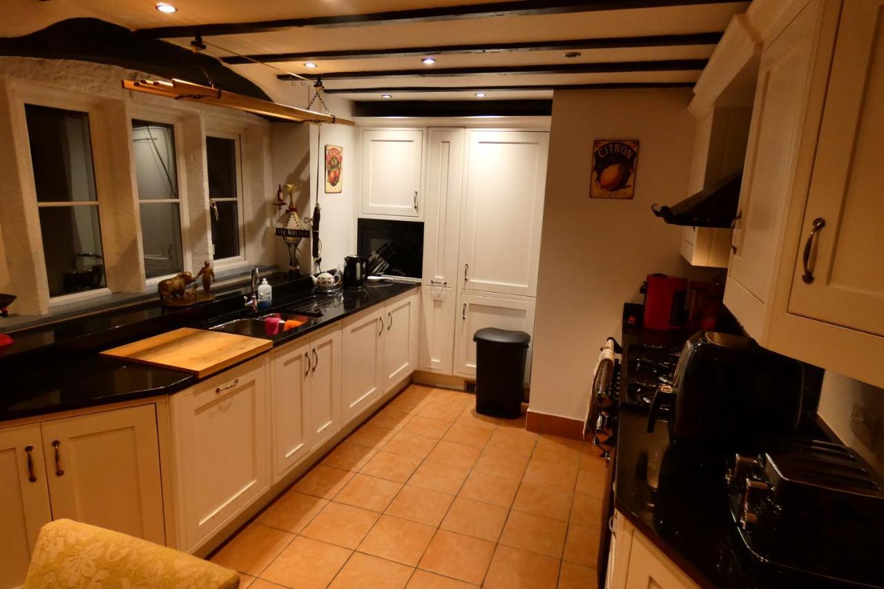 Redfearn Cottage Apperley Bridge Eksteriør bilde